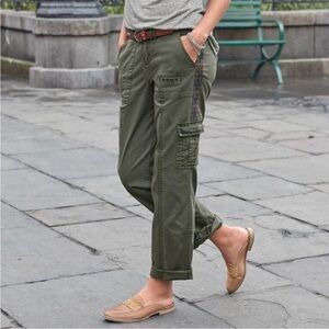 BOGO! Sundance Embroidered Cargo Pants Green Size 6